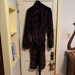 Men's Plaid Robe - Burgundy